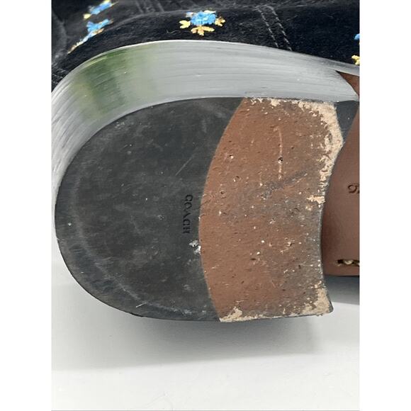 Coach Bowery Black Suede Floral Embroidery Chelsea Ankle Boots Booties 2” Sz 6 - Picture 15 of 16